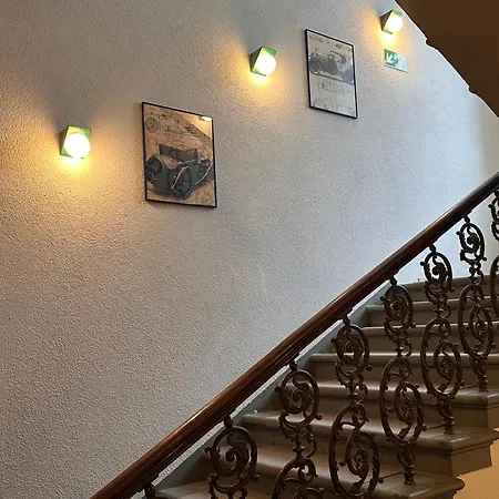 Hotel Vanel -